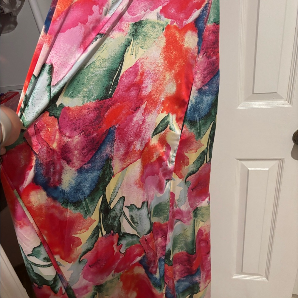 Tahari Arthur S. Levine Multicolor Floral Print Maxi Dress in Size Small - Picture 10 of 12